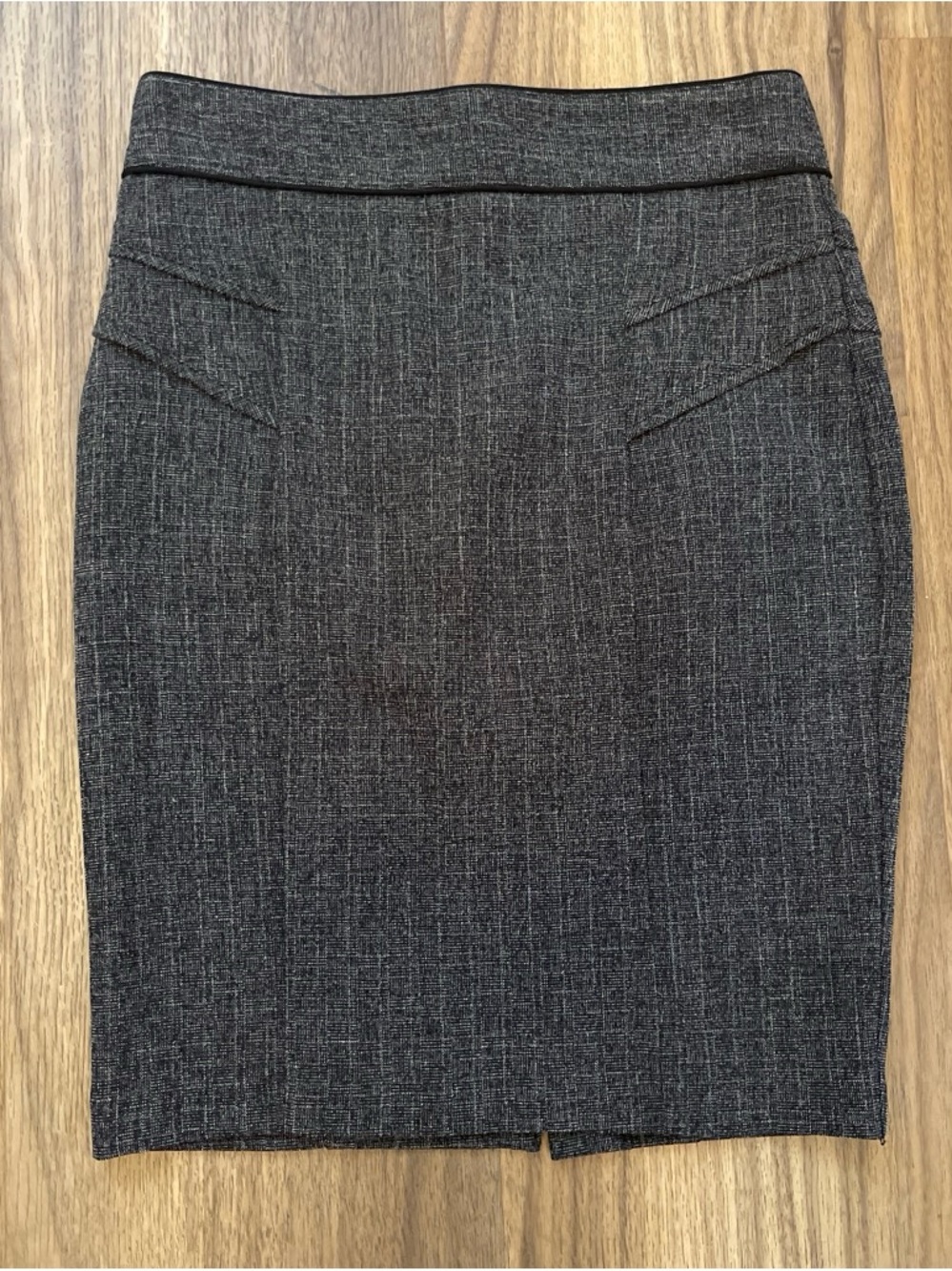BCX Black Textured Pencil Skirt